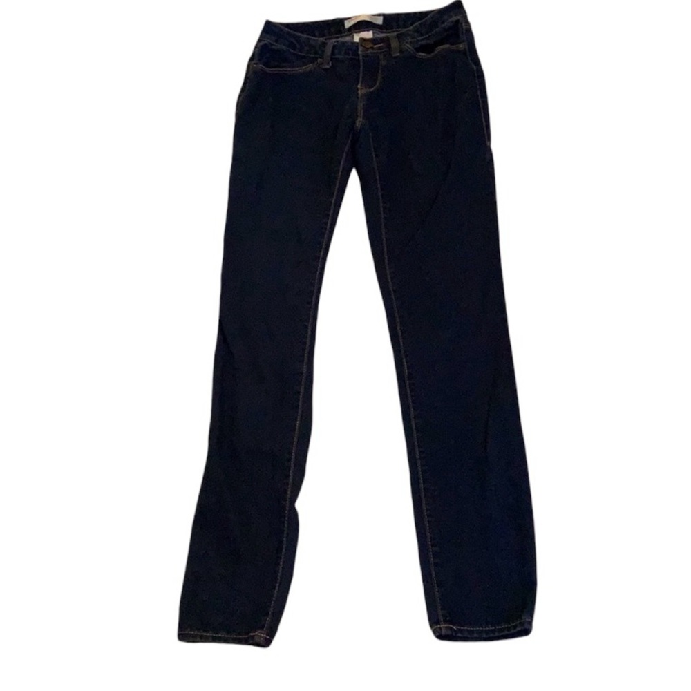 No Boundaries Dark Wash Mid Rise Skinny Jeans Junior’s Size 3
